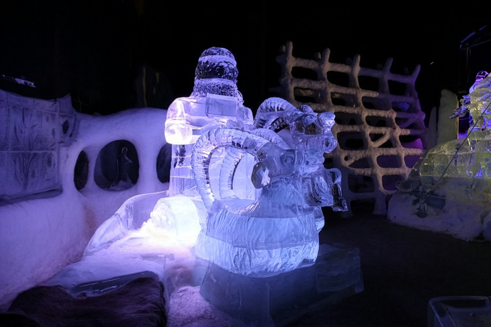 Magic Ice in Svolvær, Lofoten